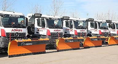 Kocaeli Büyükşehir A Takımı'ndan kanal temizliği
