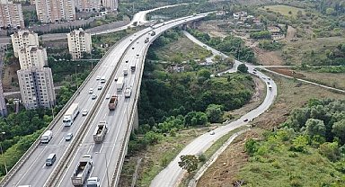 Kocaeli Büyükşehir'den Wilcynski Caddesi'ne neşter