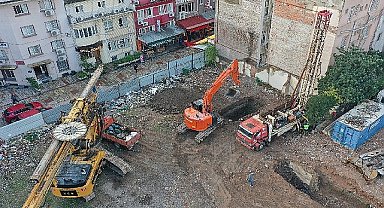 Konak Belediyesi'nin yeni hizmet binası inşaatı başladı