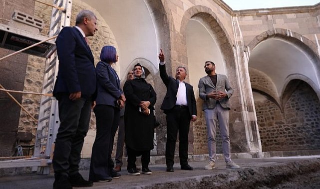 Köşk Medrese gün yüzüne çıkıyor
