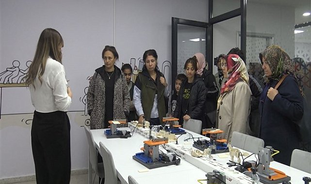 Kursiyer ve eğitimciler büyükşehirin açtığı alanları gezdi