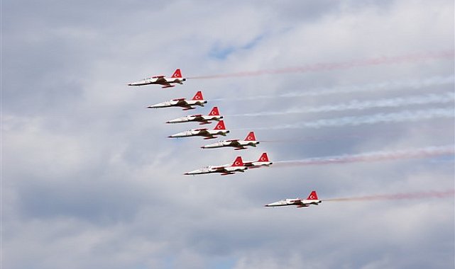 LÖSEV’den 3’üncü Ana Jet Üs Komutanlığı’na ziyaret