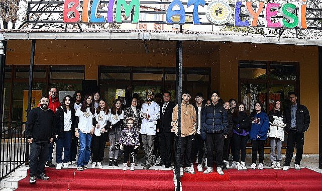 Lüleburgaz Belediyesi'nden Dünya Çocuk Hakları Günü'ne özel etkinlikler Bilim Atölyesi açıldı…