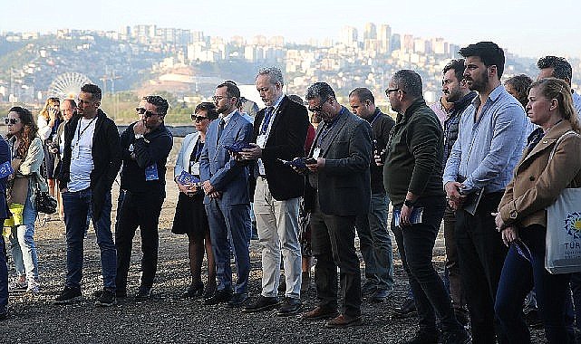 Mavi Bayrak sorumluları dip çamurunu inceledi