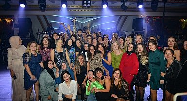 Öğretmenler Mehmet Çevik'le coştu