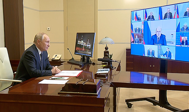 Rusya Devlet Başkanı Putin, Guvenlik Konseyi'nin daimi üyeleriyle görüştü