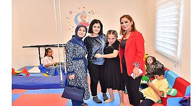 Sare Davutoğlu Mola Evi'ni çok beğendi