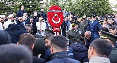 Şehit üsteğmen Abdullah Köse son yolculuğuna uğurlandı 