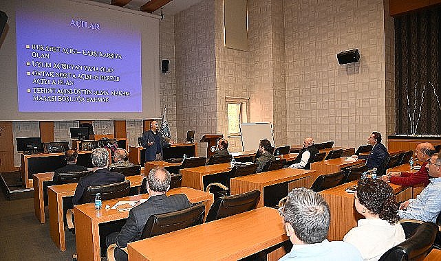 Selçuklu belediyesi'nden müdürlere eğitim