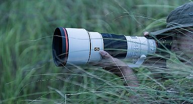 Sony Dünyanın En Hafif Geniş Diyaframlı Telefoto Prime Lensi G Master FE 300mm F2.8 GM OSS'yi Tanıttı