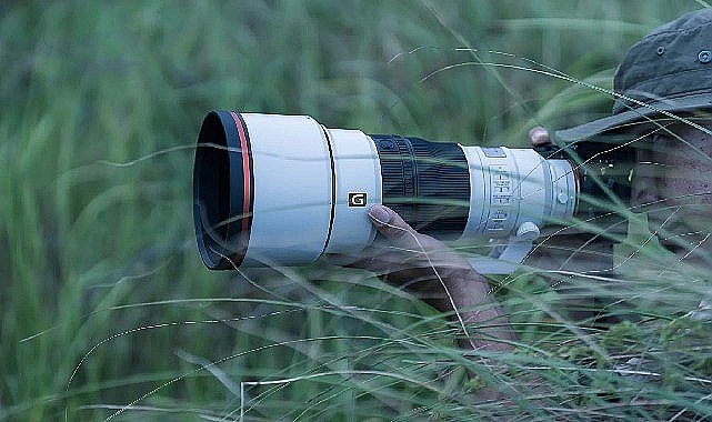 Sony Dünyanın En Hafif Geniş Diyaframlı Telefoto Prime Lensi G Master FE 300mm F2.8 GM OSS'yi Tanıttı