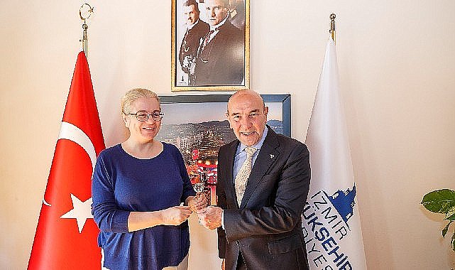 Soyer: “İzmir'de yapılanlar ülkenin geri kalanına rehber oluyor