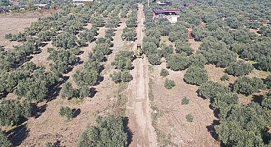 Torbalı Belediyesi'nden ova yollarında hummalı çalışma