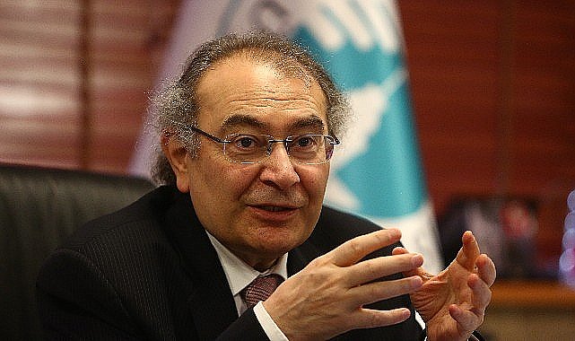 Zor zamanlar güçlü insanları çağırıyor! Prof. Dr. Tarhan: “Zayıf insanlar çoğaldığı zaman zor zamanlar ortaya çıkıyor