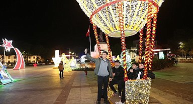 2024 Süslemelerine Vatandaşlardan Yoğun İlgi