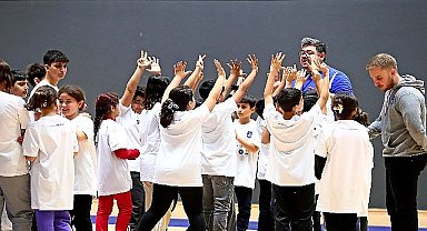 Anadolu Efes Spor Kulübü, 2023 – 2024 Sezonu One Team Sosyal Sorumluluk Projesine Başladı