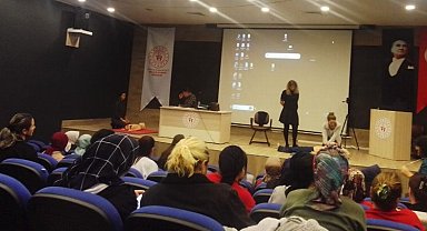 Antalya'da kız yurdunda ilk yardım eğitimi