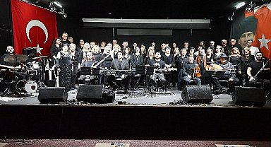 Barış Manço Kemer'de şarkılarıyla anıldı