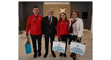 Başarılı sporculardan Başkan Erdem'e ziyaret