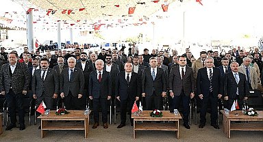  Başkan Böcek Finike Hali sezon açılışına katıldı