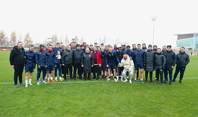 Başkan Büyükkılıç, Fenerbahçe maçı öncesi Kayserispor'u ziyaret etti
