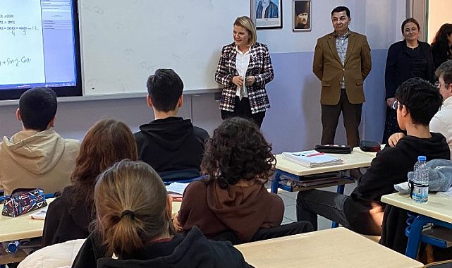 Başkan Hürriyet lise öğrencileriyle buluştu