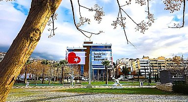 Başkan Sandal'dan yeni yıl mesajı: “2024 Bayraklı'nın yılı olsun