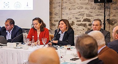 Başkan Soyer İEKKK toplantısında konuştu “Deniz taşkını mağduru esnafımıza bu ay içinde ödeme yapacağız