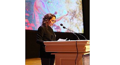 Batman Belediyesi, Batman Üniversitesi, Tüpraş ve Birleşmiş Milletler Kadın Birimi'nin katılımıyla, “Kadınlara Yönelik Şiddetle Mücadele için 16 Günlük Aktivizm Kampanyası