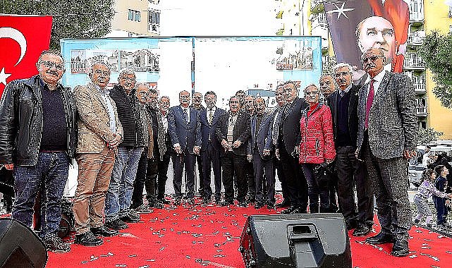 Bayraklı'da muhtarlar 'Serdar Sandal' dedi