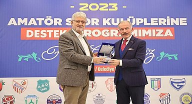 Bayrampaşa Belediyesi'nden spor kulüplerine büyük destek