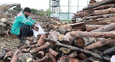 Burhaniye Belediyesi hem evleri hemde gönülleri ısıtıyor 
