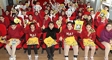 Büyükşehir, çocuklara hayvan sevgisi aşılıyor