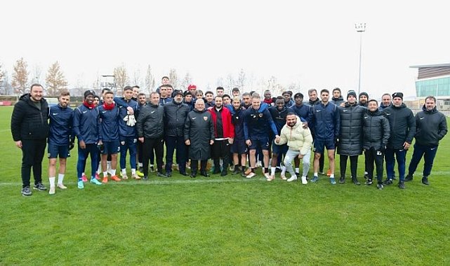Büyükşehir'den Kayserispor'a moral ziyareti