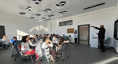 Canik'te Öğrencilere Akademisyenlerden Eğitim