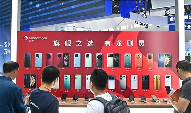 Çin’in 10 aylık mobil telefon sevkiyatı, 230 milyona ulaştı