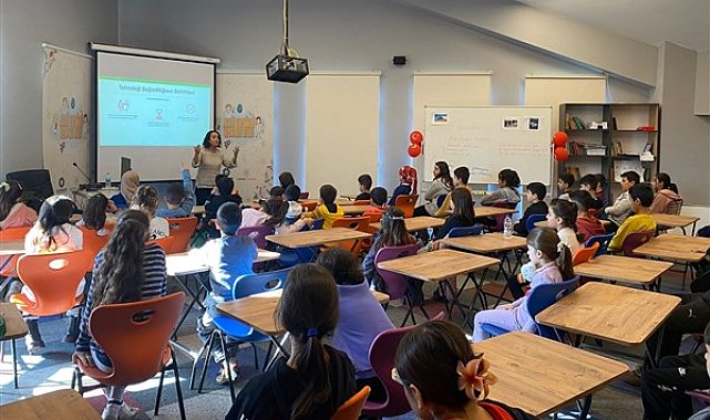 Diyarbakır'daki öğrencilere teknolojik bağımlılık semineri