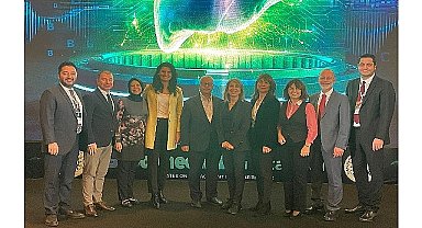 Dünyaca Ünlü Hepatit Uzmanları VHSD'nin Düzenlediği 'B-Connected in Istanbul' Toplantısında Buluştu