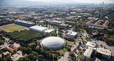 Ege Üniversitesi dünyada ilk binde, Türkiye'de 8'inci