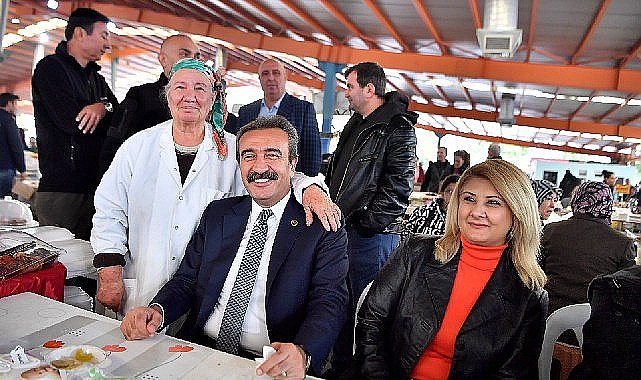 El emeği göz nuru ürünler bu pazarda