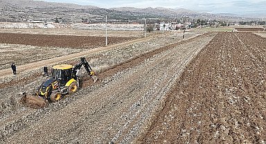 Elmalı Çobanisa Mahallesi'ne kapalı devre sulama sistemi