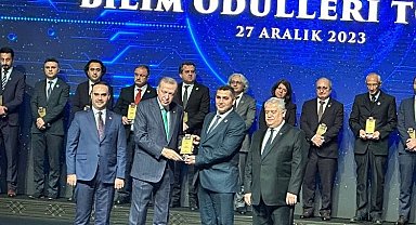 Erciyes Üniversitesi'ne ödül yağmuru