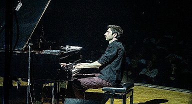 Evgeny Grinko, 25 Aralık'ta Zorlu PSM'de…