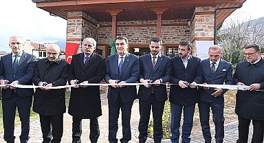 Filiboz Mescidi'nde 168 yıl sonra ilk namaz kılındı