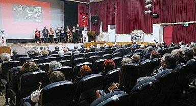 Foça'da türk kadınına seçme ve seçilme hakkı verilişinin 89.yıl dönümü anıldı