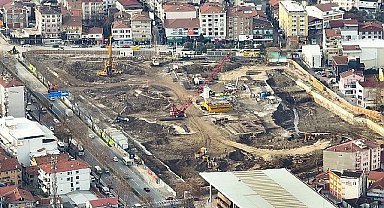 Gölcük'ün çehresini değiştirecek iki projede çalışmalar sürüyor 