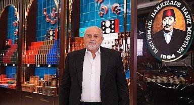 Hafız Mustafa Onursal Başkanı Avni Ongurlar'a Türkiye'nin Kültür ve Turizm Elçisi Ödülü