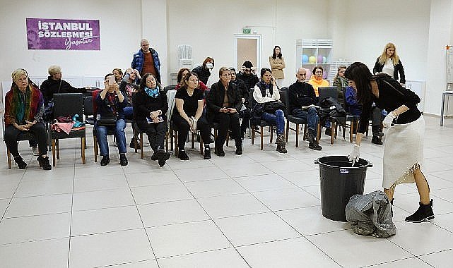 Karşıyaka'da “tükettiğini üreten kent