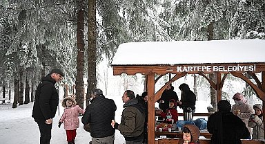 Kartepe mesire alanında kar keyfi 