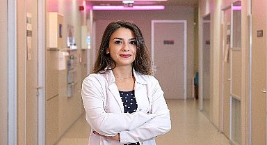 Konuşması bozulan Alzheimer hastaları sosyallikten uzaklaşıyor